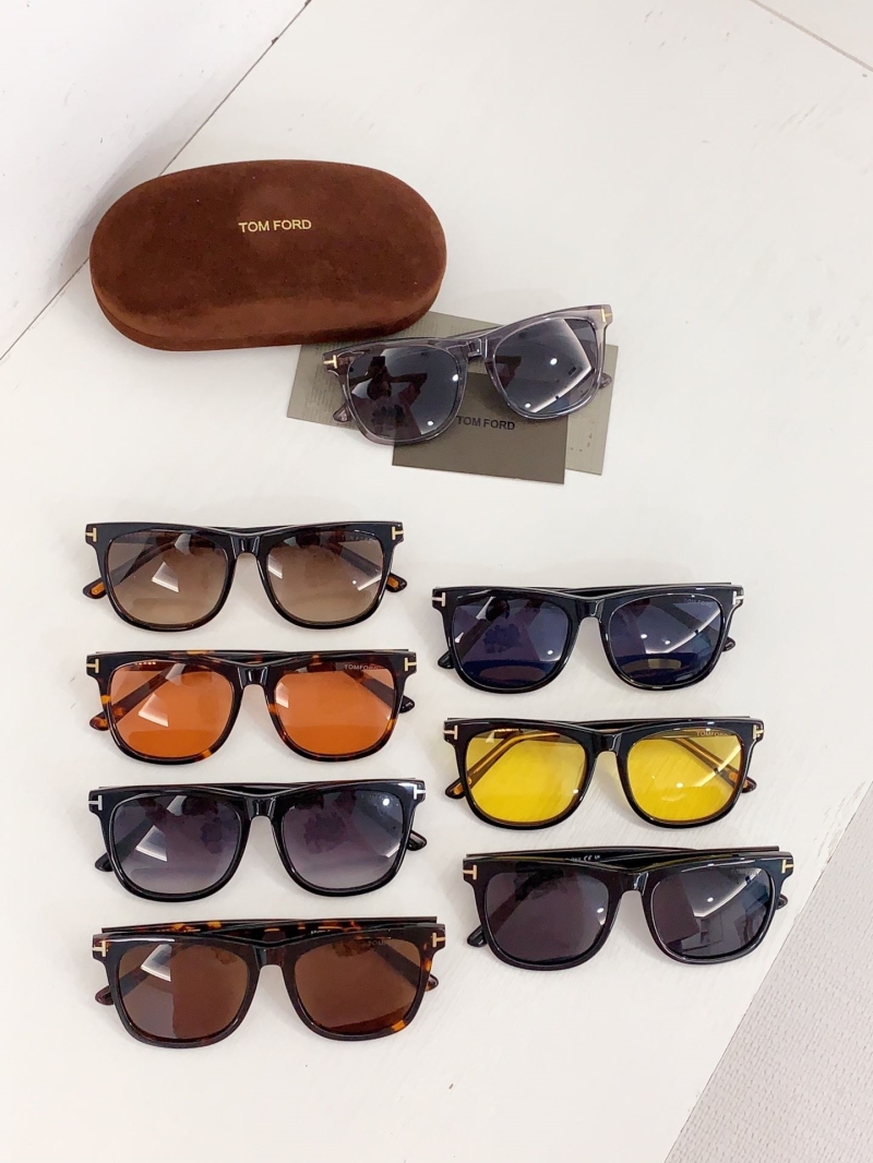 TOM FORD